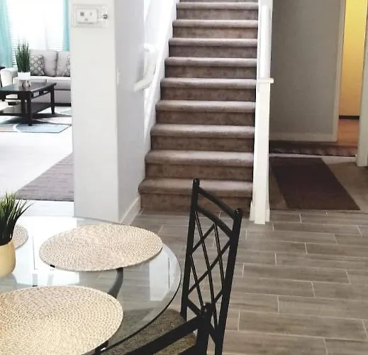 Comfort Homestay Phoenix